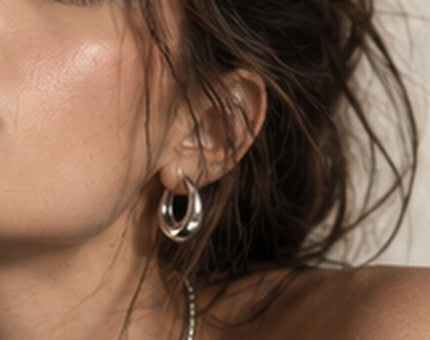 OUSSPO necklace detail